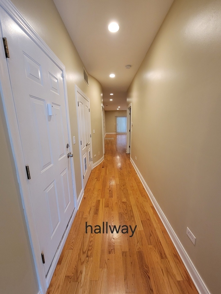 2651 E 74th Street - Photo 3