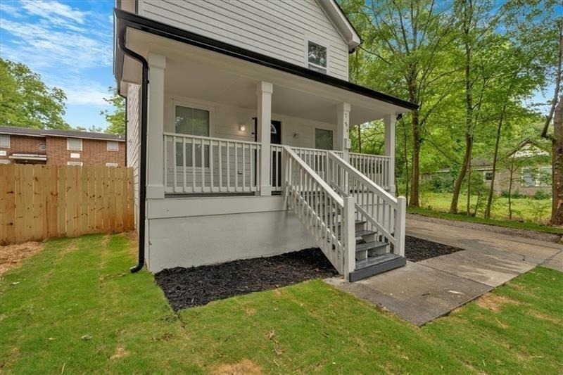 786 Neal Street Nw - Photo 1