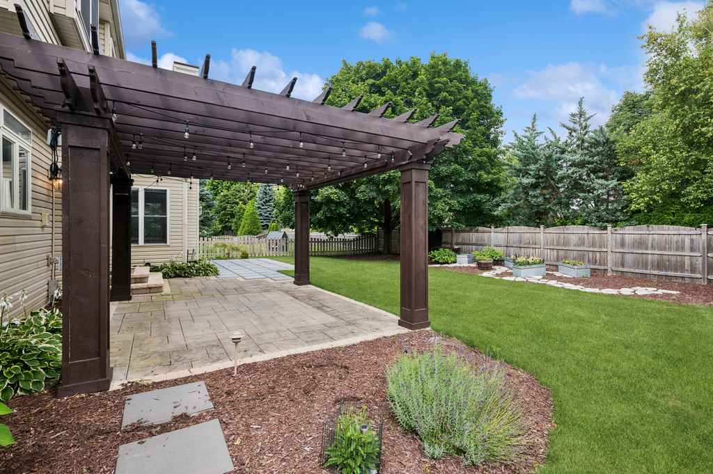 2647 Lupine Circle - Photo 37