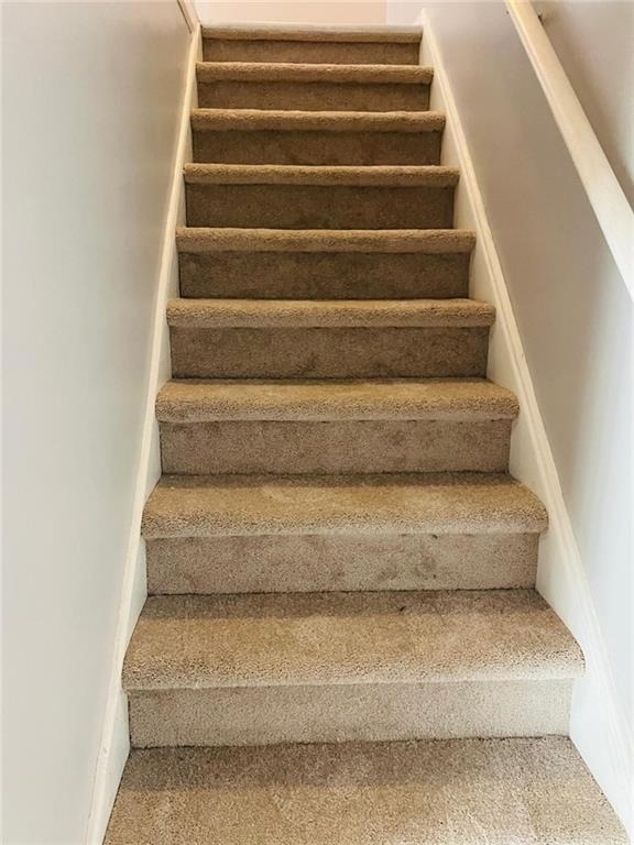 252 Mill Creek Pl - Photo 1
