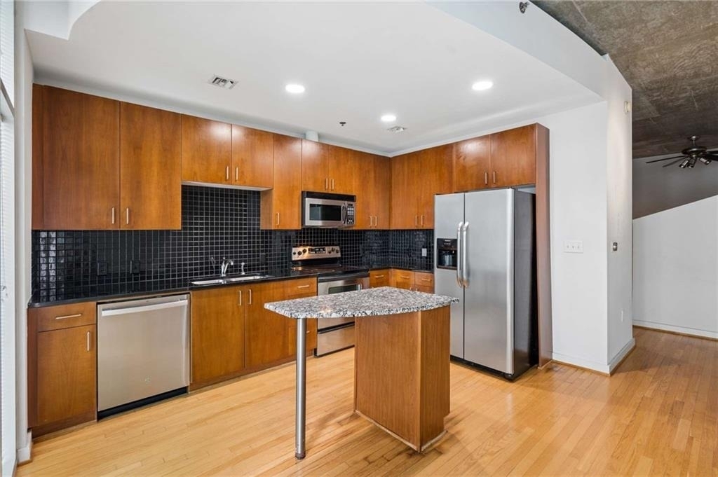 943 Peachtree Street Ne - Photo 6