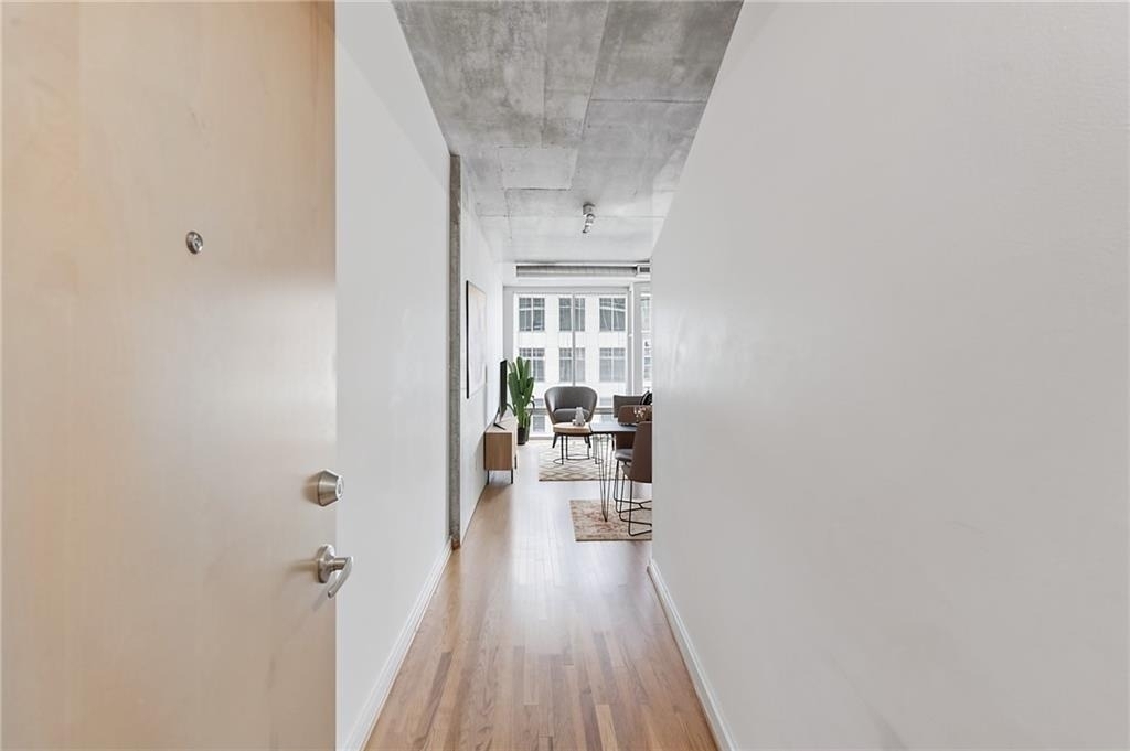 943 Peachtree Street Ne - Photo 1