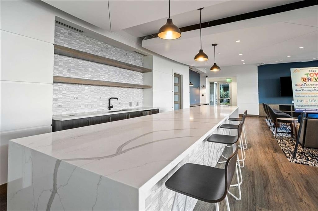 943 Peachtree Street Ne - Photo 23