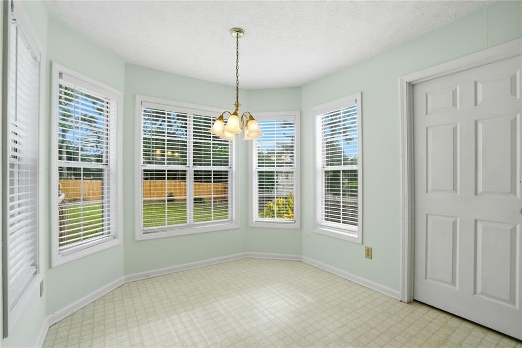 115 Knight Way - Photo 22