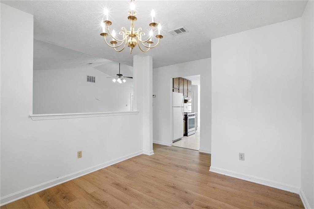 115 Knight Way - Photo 11