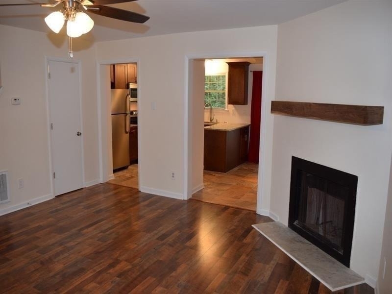 3101 Queen Anne Court - Photo 4