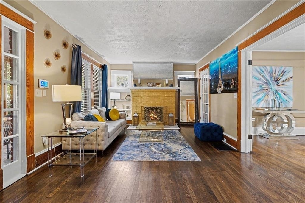 223 Cambridge Avenue - Photo 3