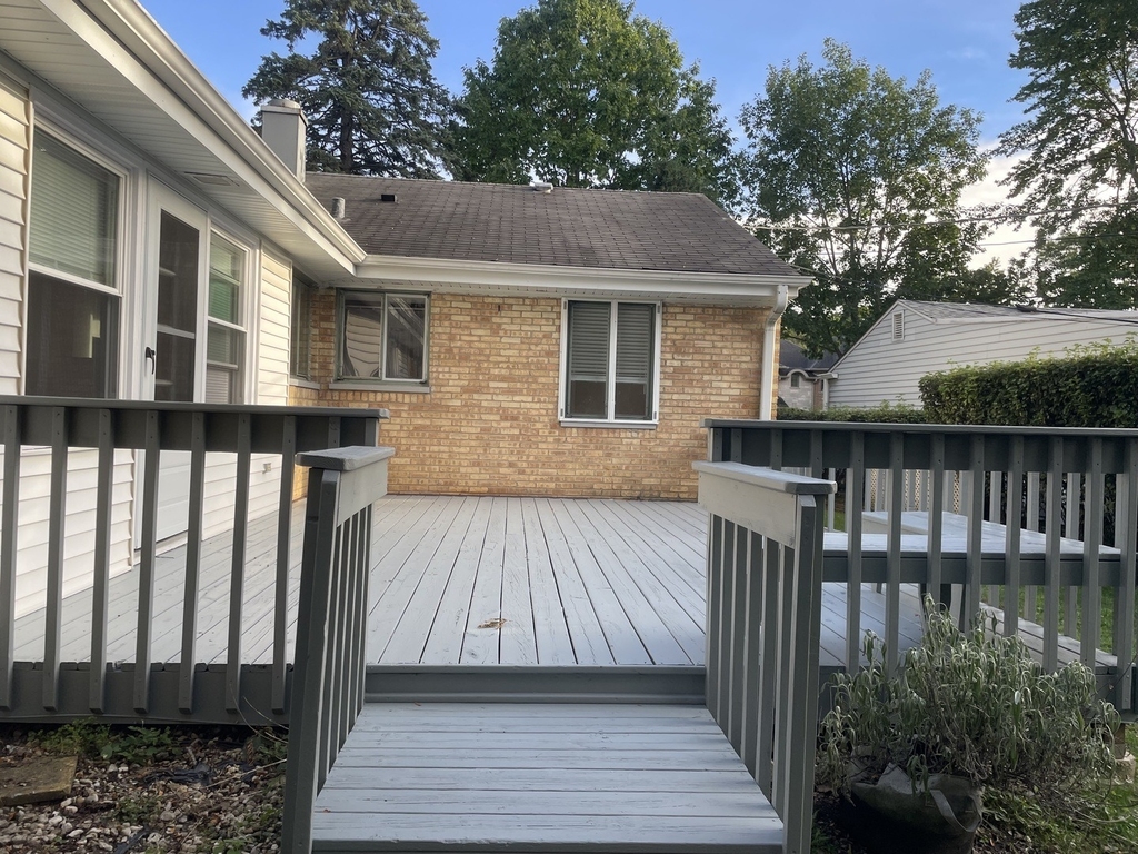 1948 Lincoln Avenue - Photo 16