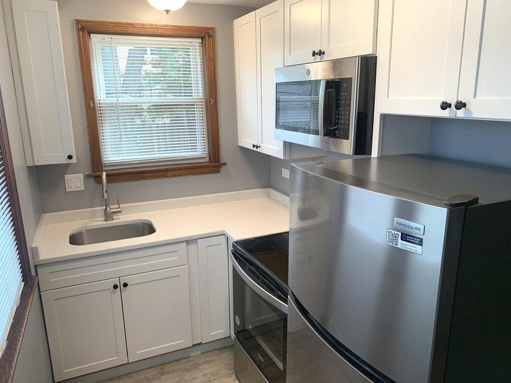 10931 S Artesian Avenue - Photo 4