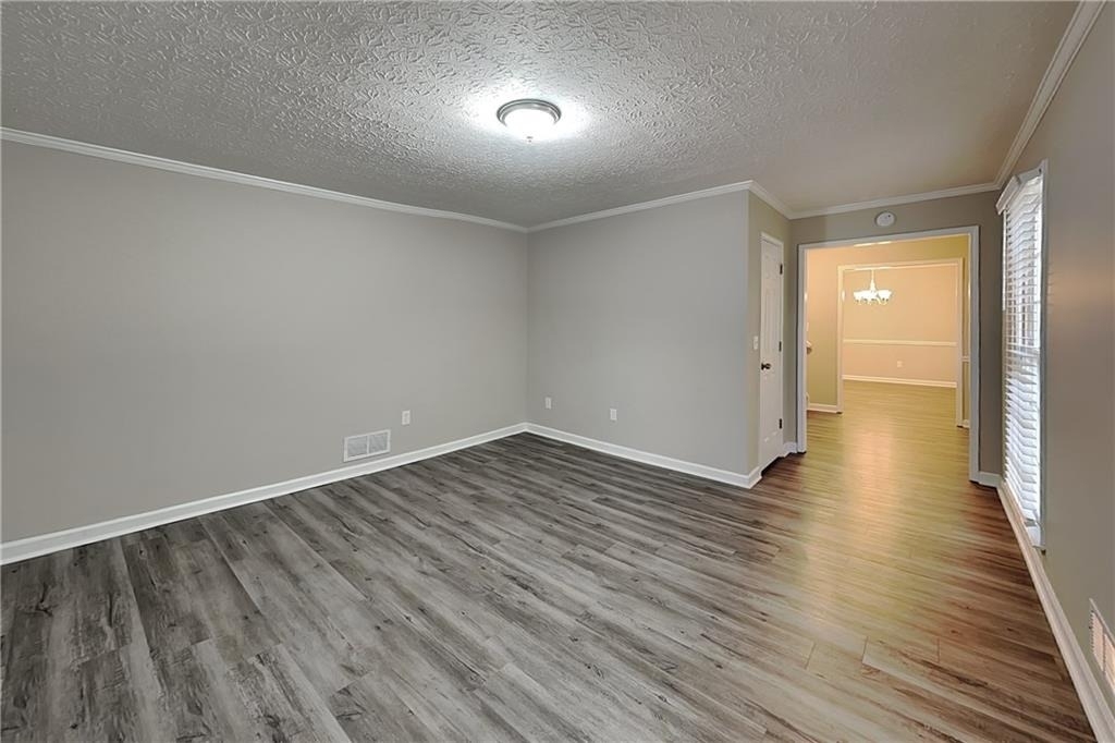 3570 Pebble Hill Drive - Photo 2