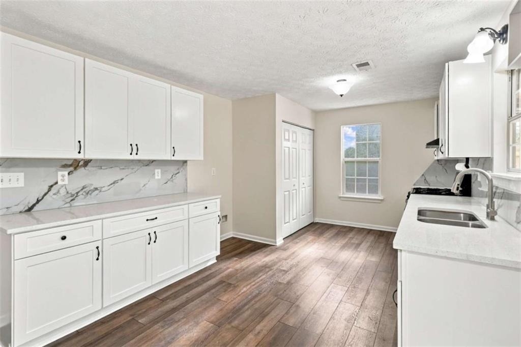 3547 Park Bluff Way - Photo 7