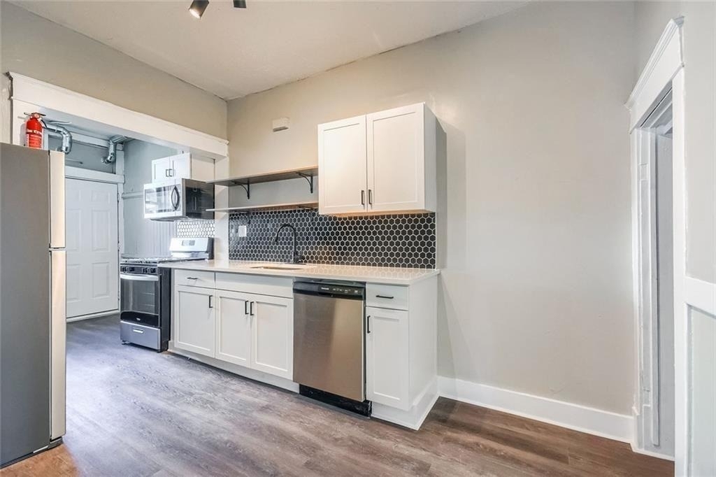 1445 Lucile Avenue Sw - Photo 4