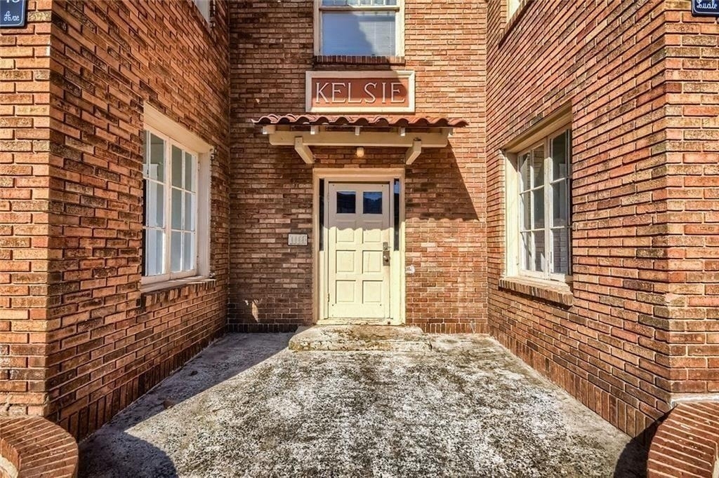 1445 Lucile Avenue Sw - Photo 3