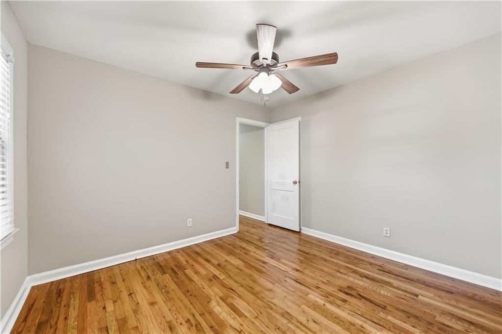 1003 Valley Drive - Photo 10
