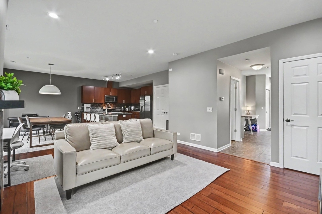 1011 Green Meadow Avenue - Photo 4