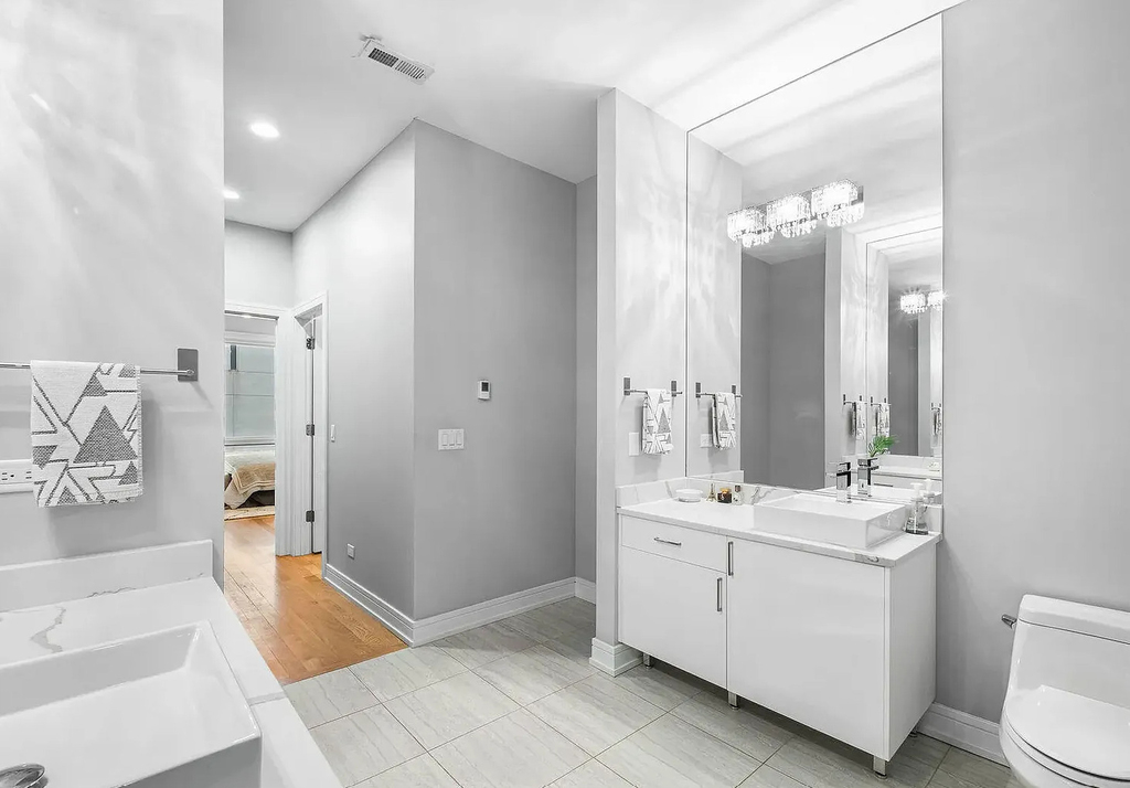 650 N Morgan Street - Photo 14