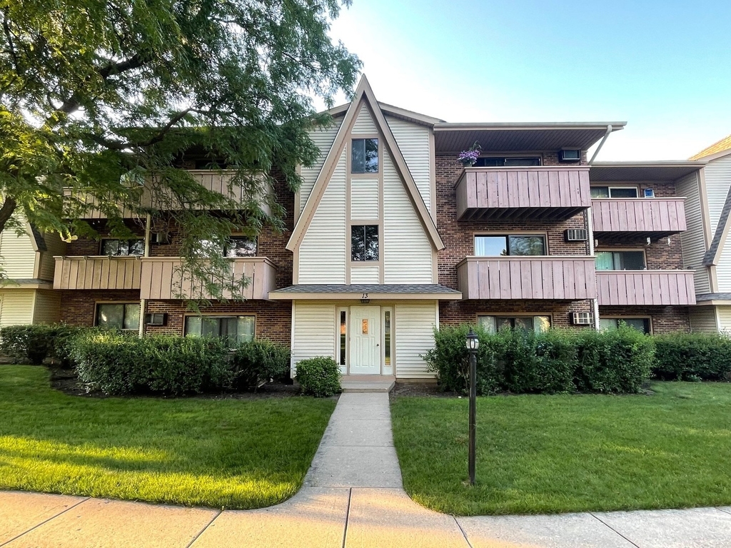 13 Echo Court - Photo 0