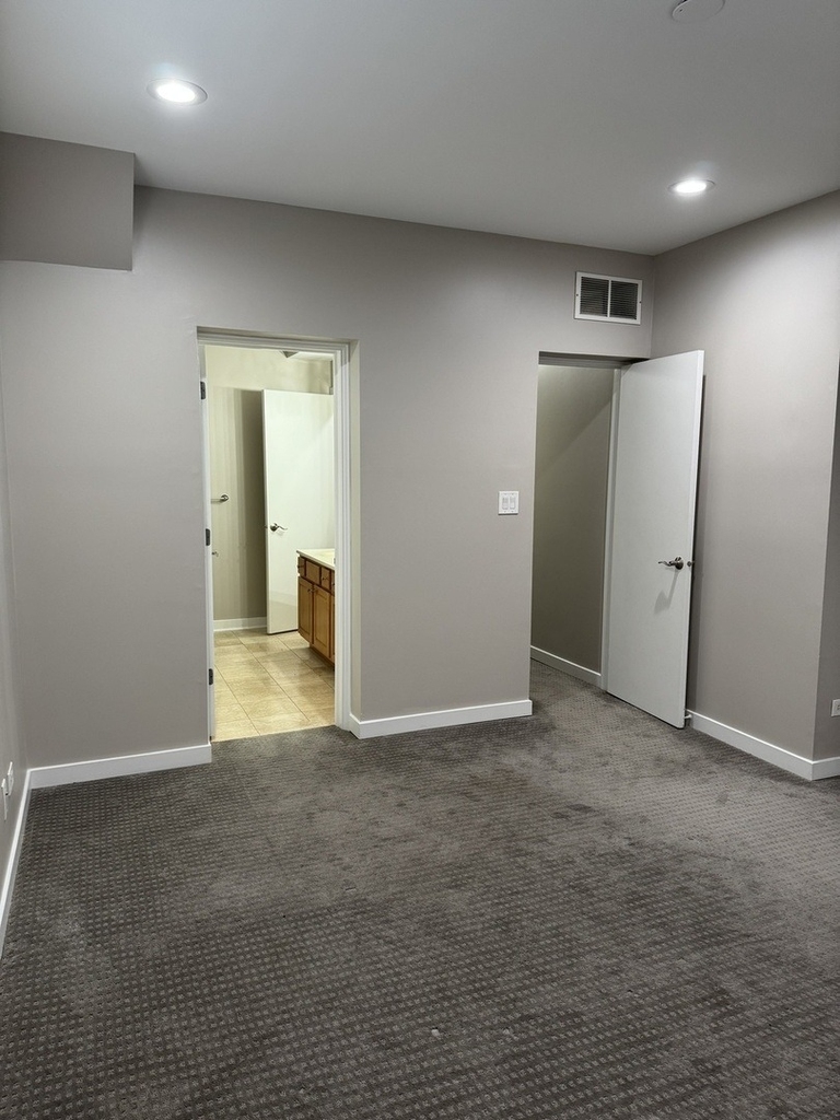 1702 S Newberry Avenue - Photo 9