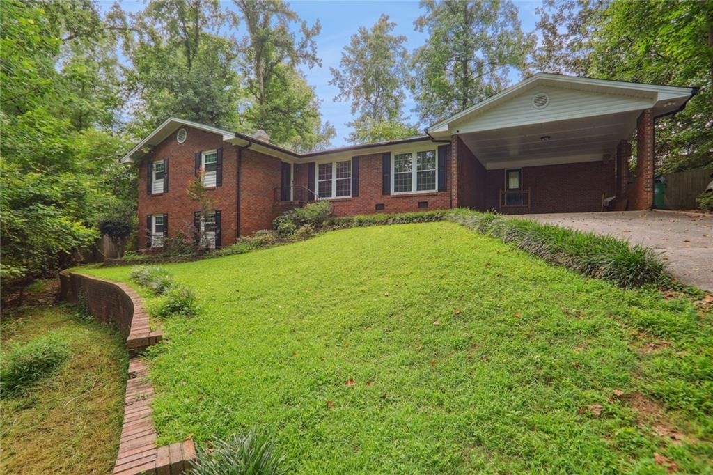 3315 N Embry Circle - Photo 0