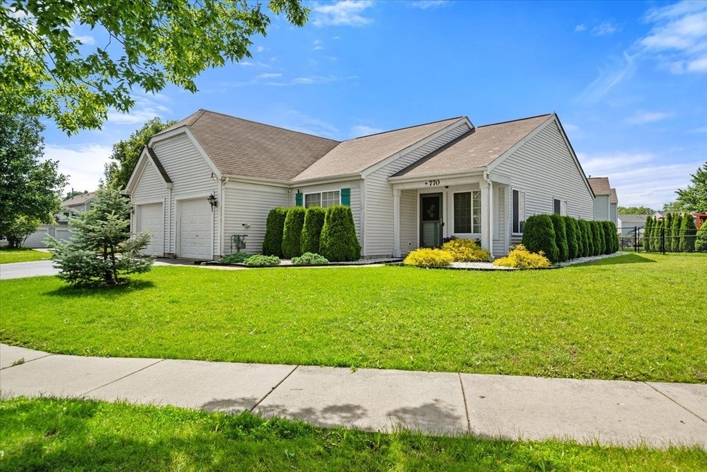 770 S Providence Lane - Photo 5