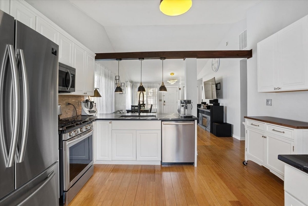 770 S Providence Lane - Photo 9