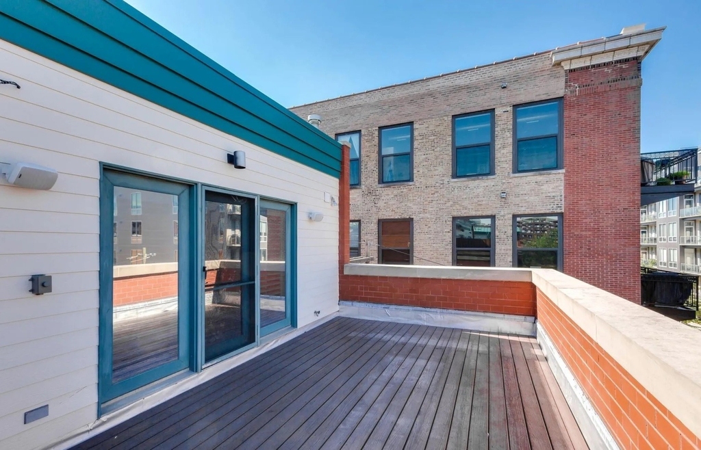 111 S Aberdeen Street - Photo 15