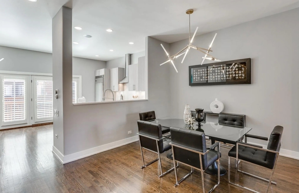 111 S Aberdeen Street - Photo 6