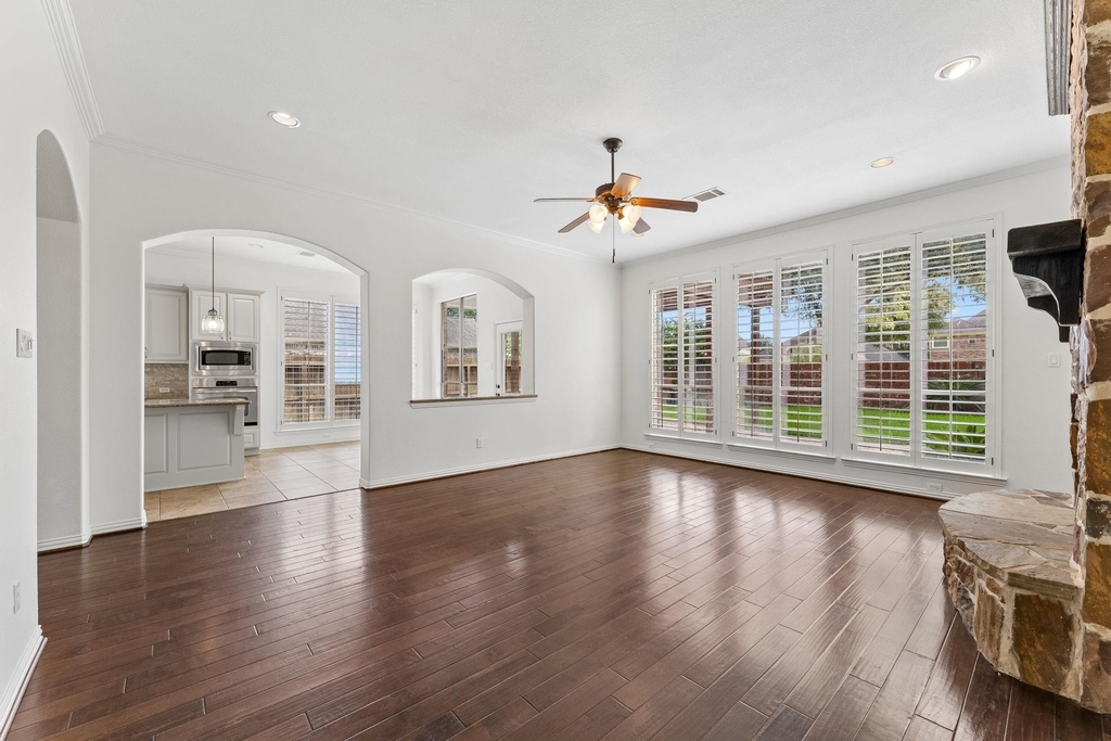 8210 Thunder Ridge Way - Photo 8