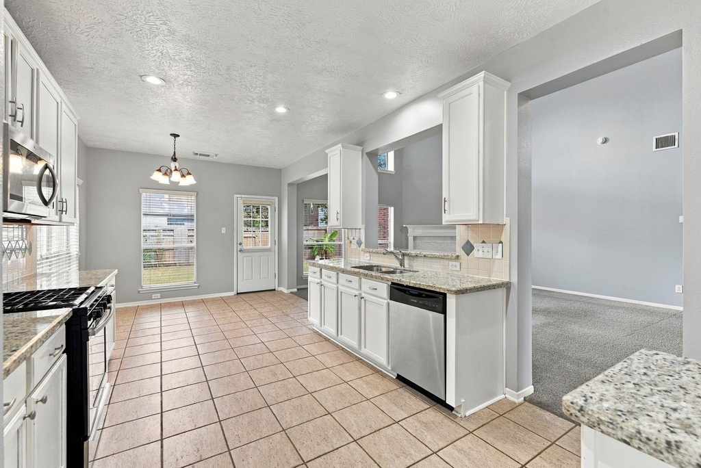 19118 Sprintwood Court - Photo 10