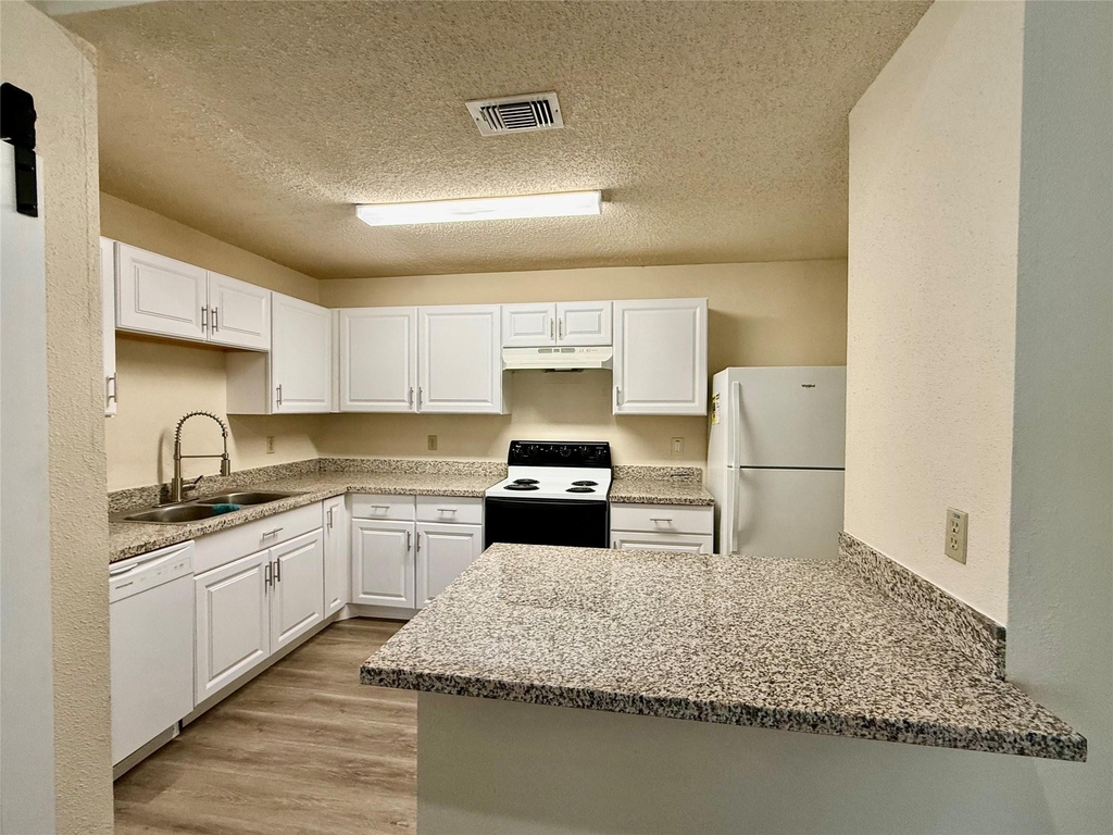 23331 Pebworth Place - Photo 2