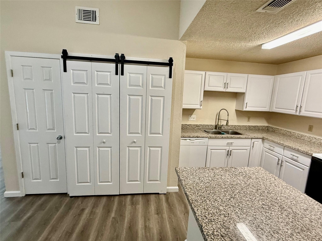 23331 Pebworth Place - Photo 4