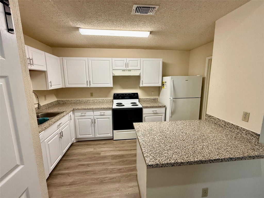 23331 Pebworth Place - Photo 1