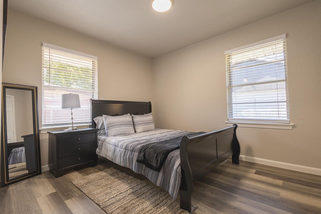 106 Mimosa St - Photo 6