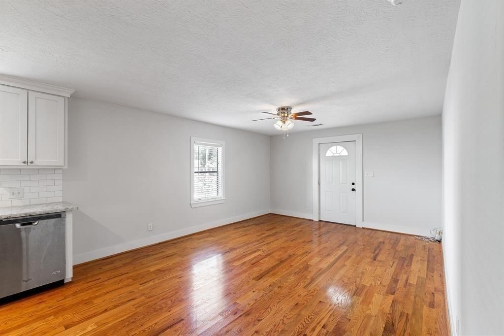 1305 Idylwild Street - Photo 7