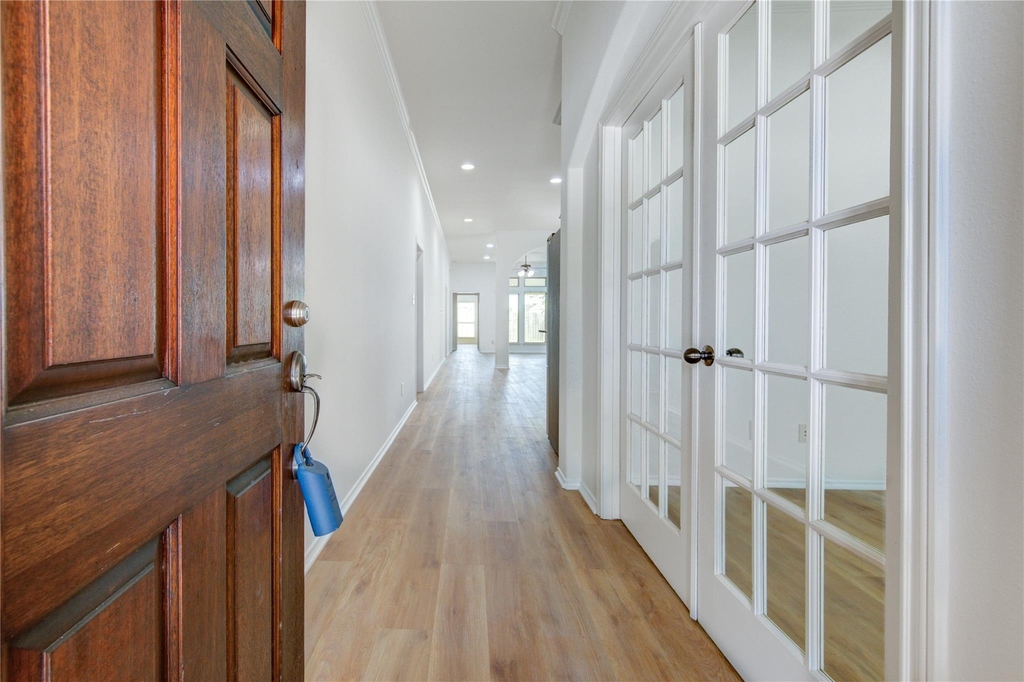 4030 Calaway Oaks Lane - Photo 2