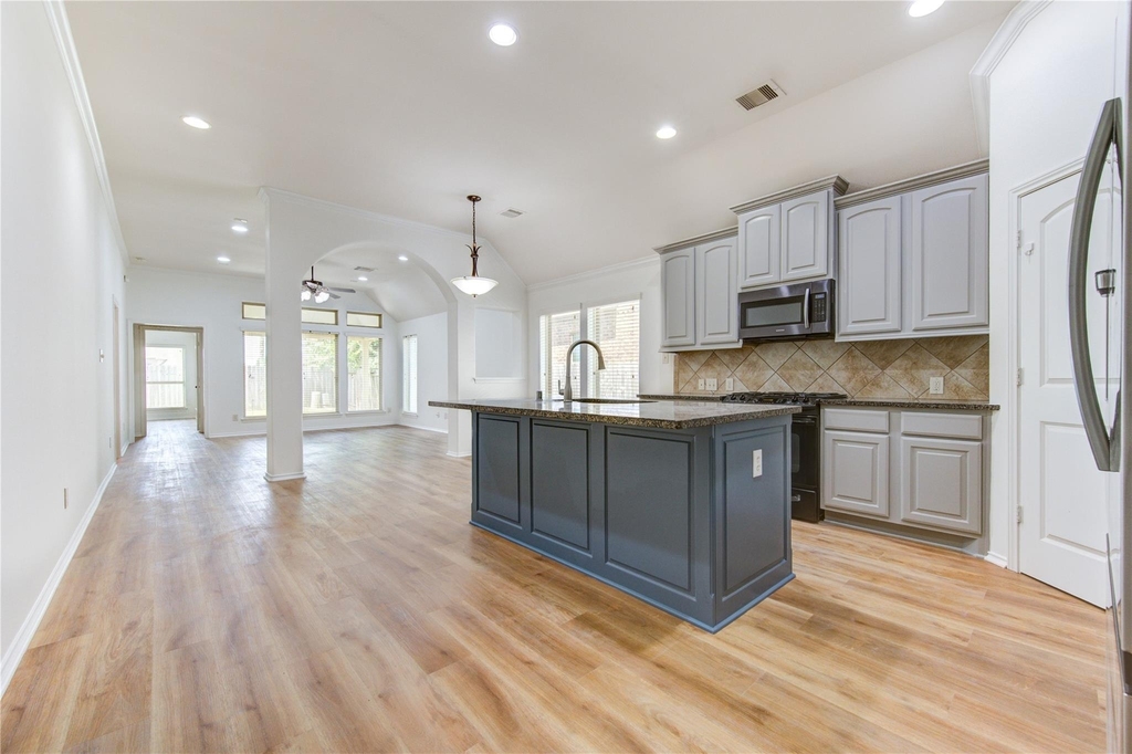 4030 Calaway Oaks Lane - Photo 9