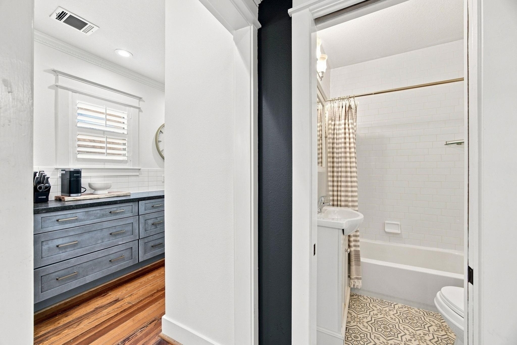 4618 Mcewen Street - Photo 16