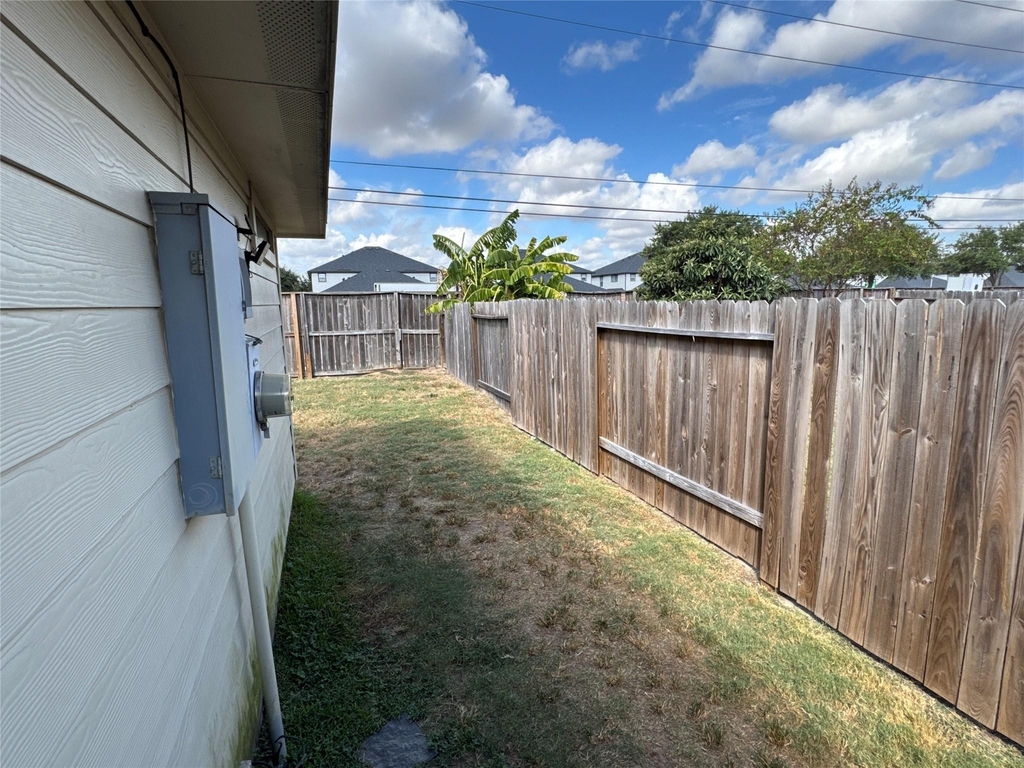 6011 Brenwood Trails Lane - Photo 38