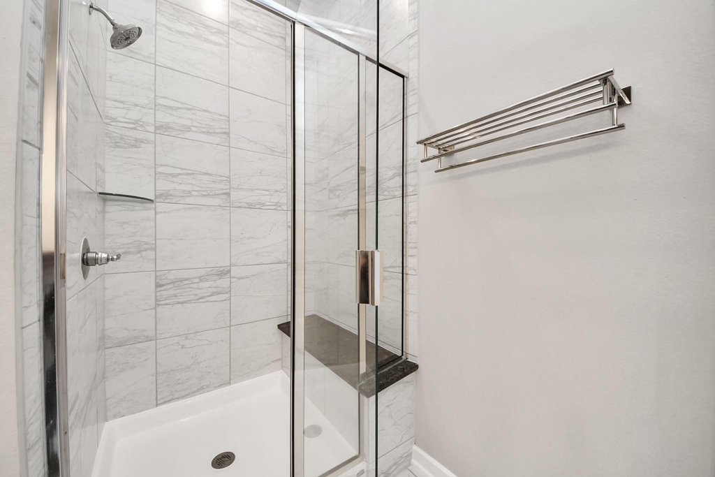 1919 Meadow Trail Drive - Photo 25