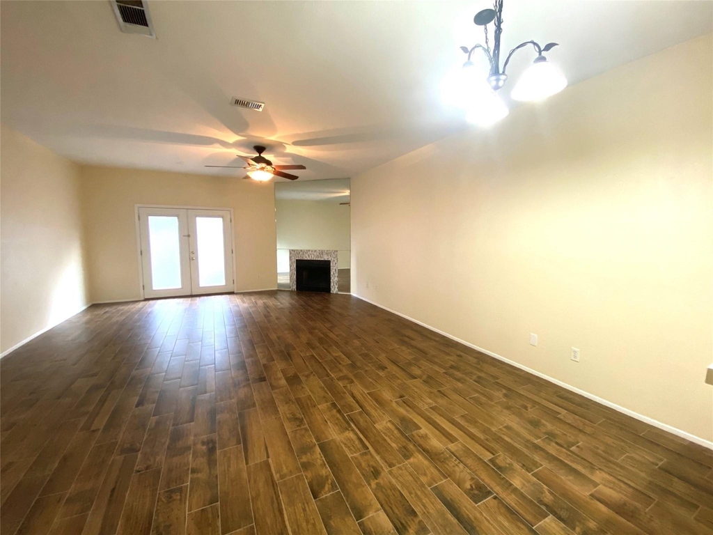7655 Cambridge Street - Photo 2