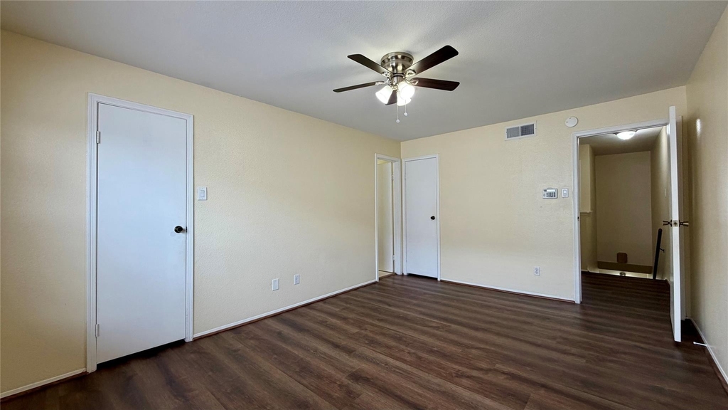 7655 Cambridge Street - Photo 6