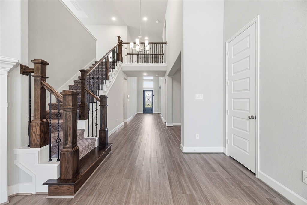 9511 Shaded Tree Drive - Photo 5