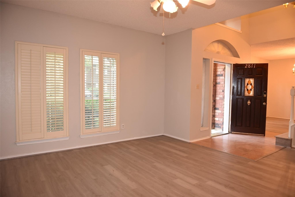 2811 Grants River Circle - Photo 2