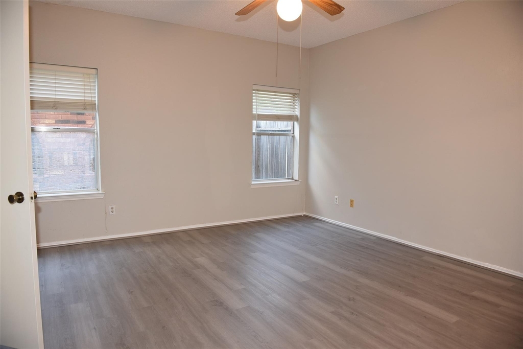 2811 Grants River Circle - Photo 14