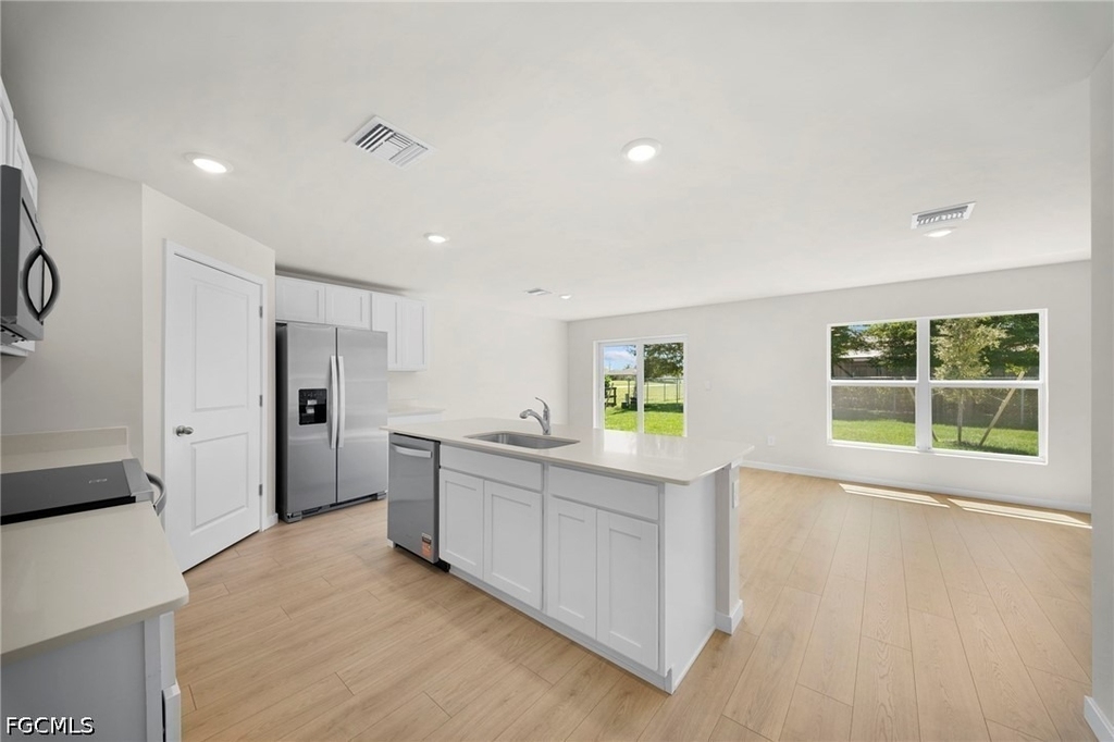 3030 Sw 15th Place - Photo 2