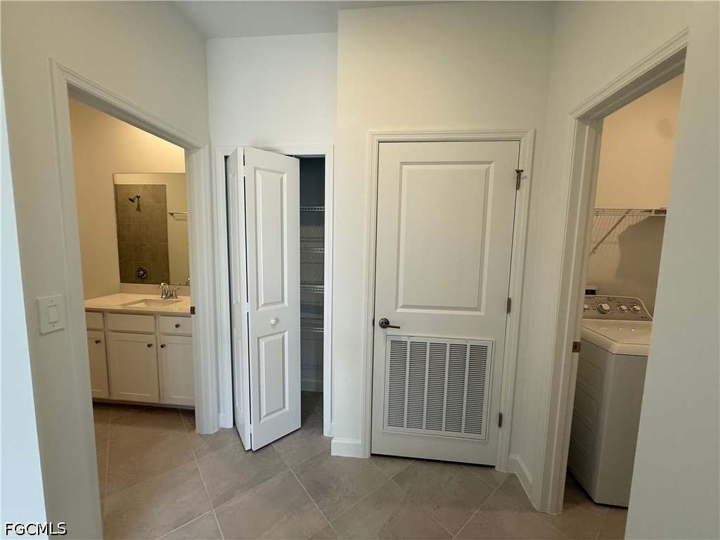 18822 Copperhead Court N - Photo 7