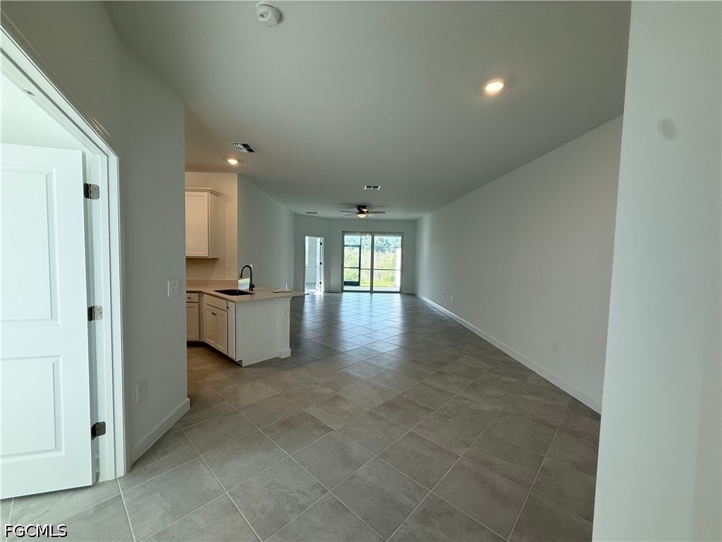 18822 Copperhead Court N - Photo 4