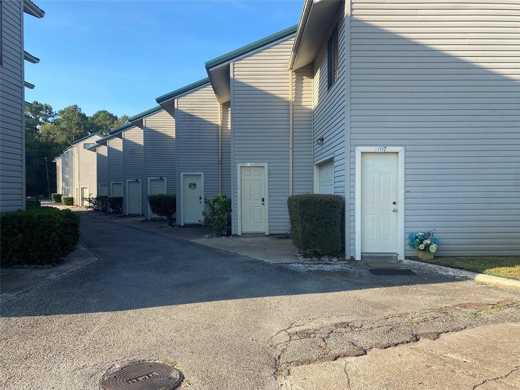 501 Bass Boat Village Village - Photo 1