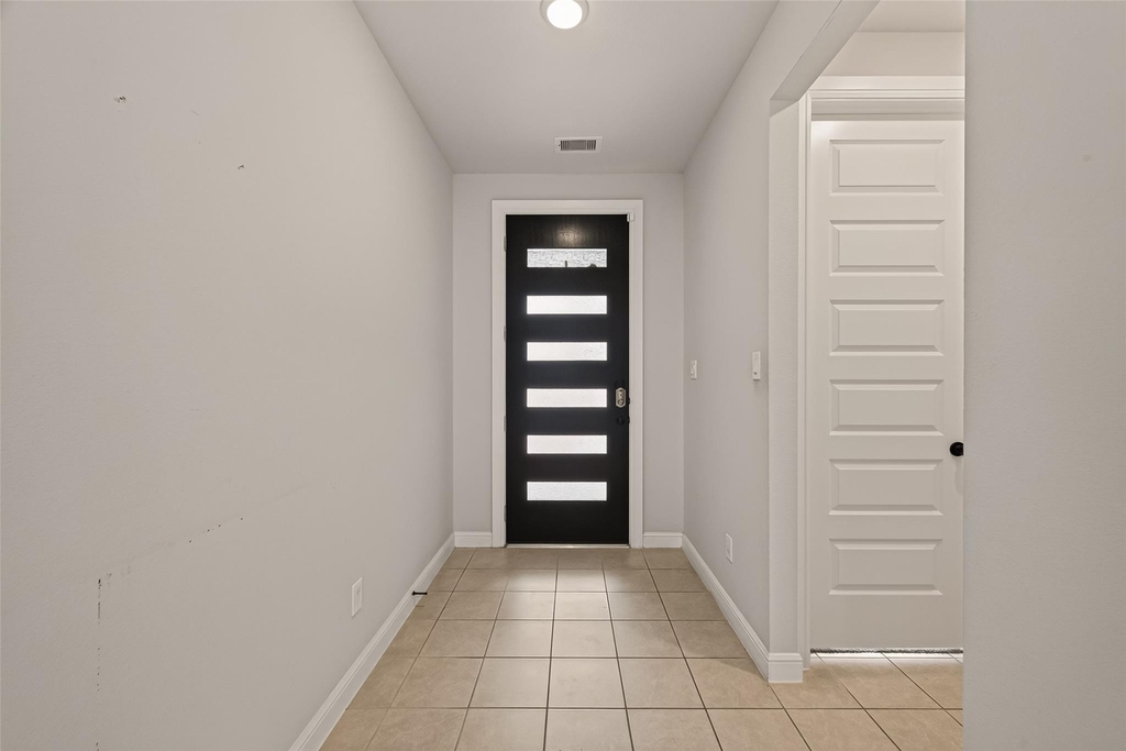 8522 Belfast Manor Ln - Photo 6