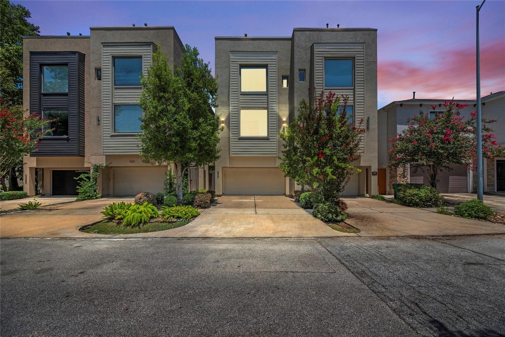 4320 Blossom Street - Photo 0